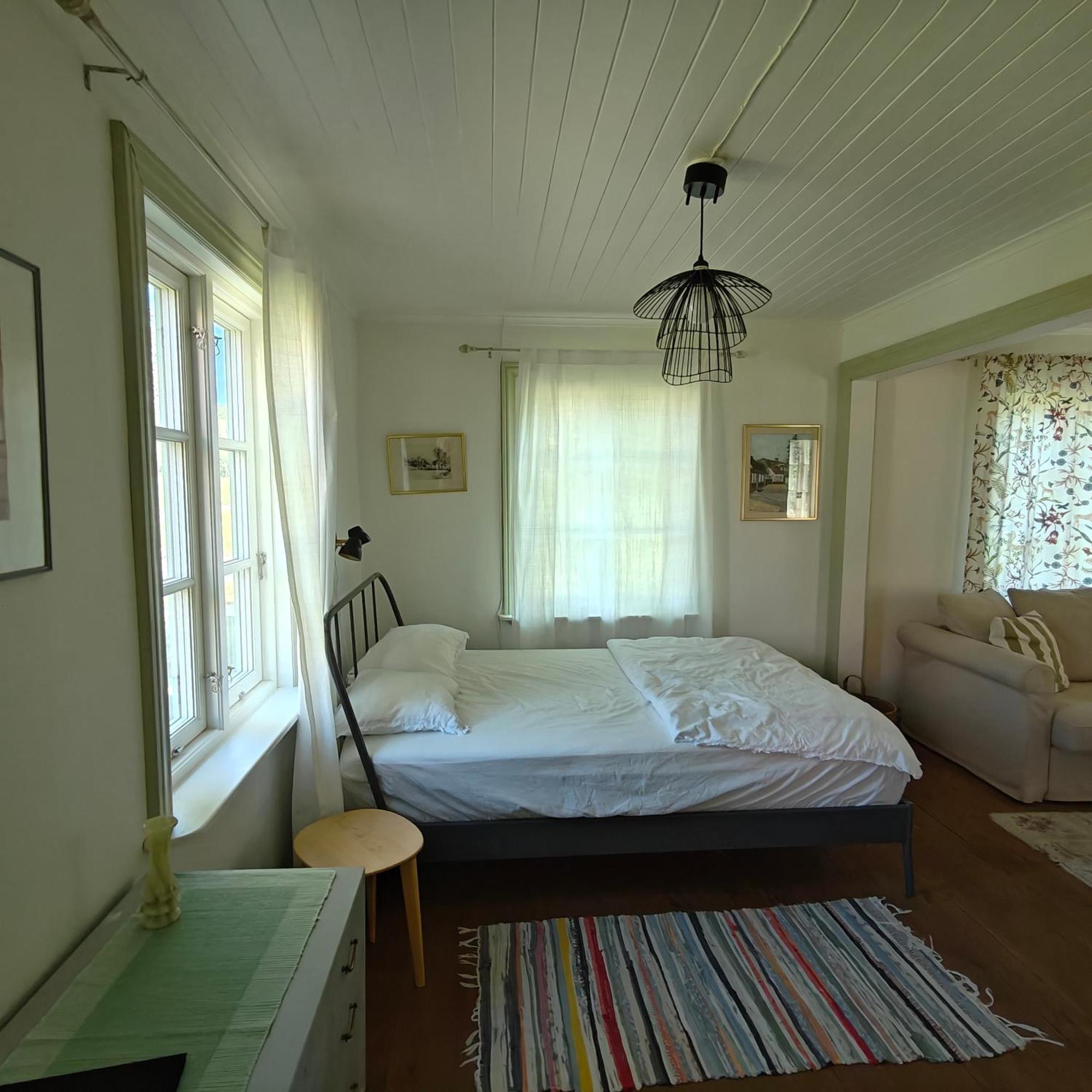 Lilla Backen Villa Hjo Bagian luar foto